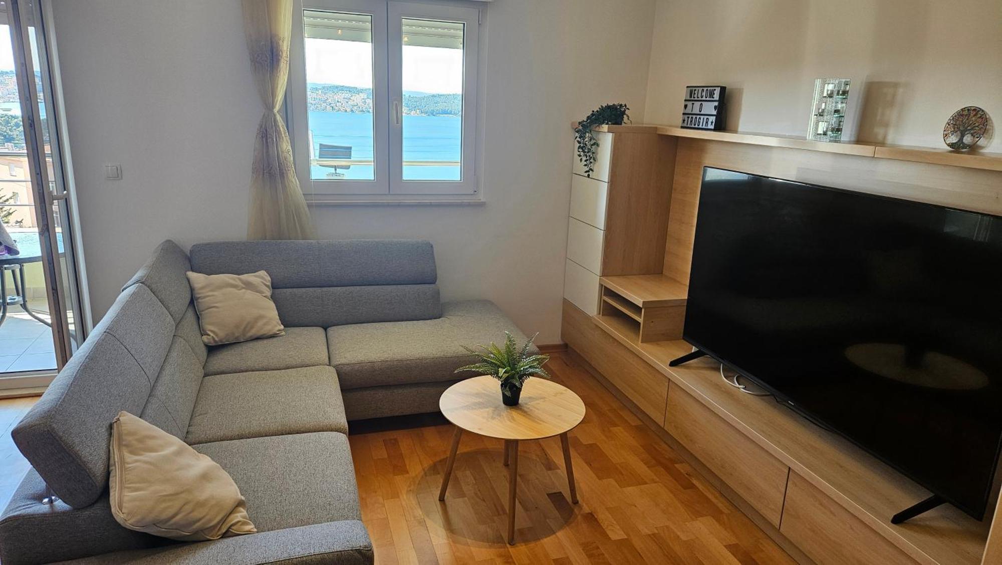 Apartmani Dodo โตรกีร์ ภายนอก รูปภาพ